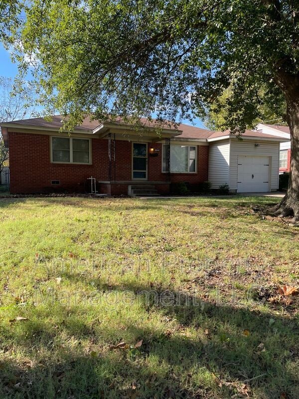 Building Photo - 2644 S Winston Ave