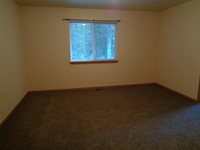 Building Photo - 7429 84th Ave Ct NW