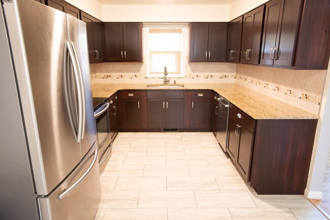 Building Photo - Fantastic Home in North West Fort Collins