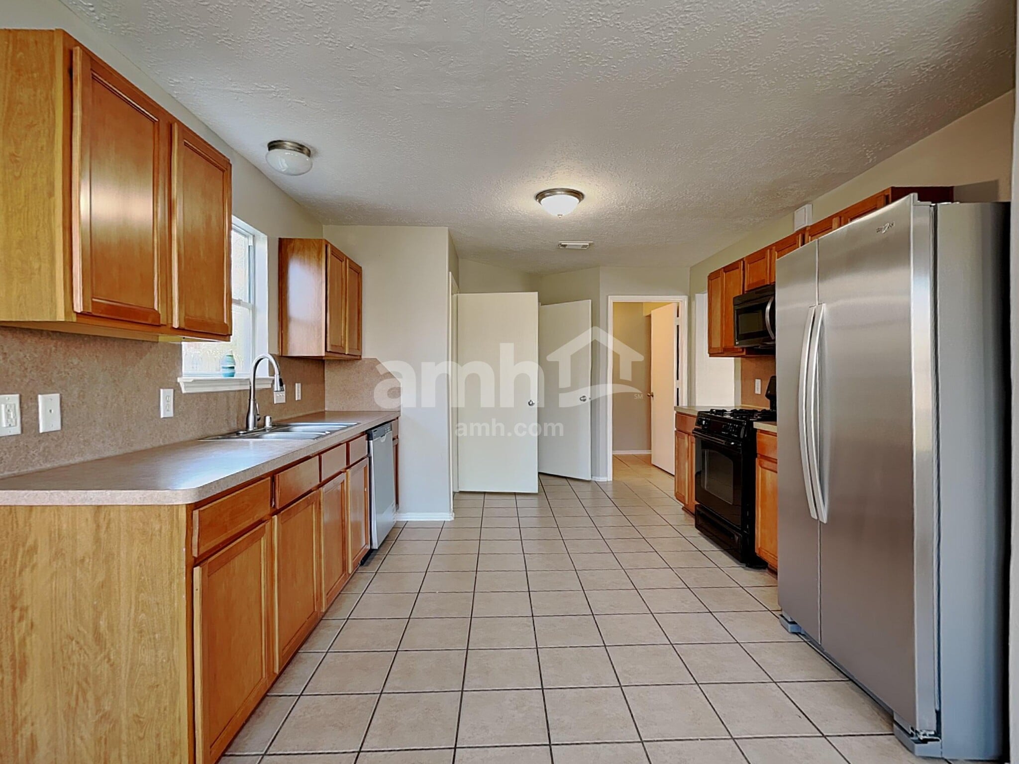 Building Photo - 7222 Winter Song Dr