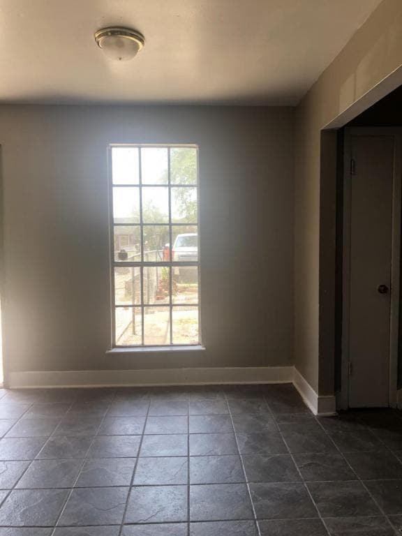 Building Photo - 12427 Shay Ave