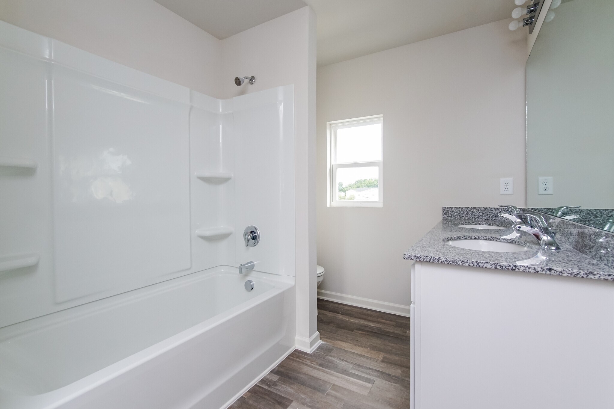 Building Photo - 859 Ashbury Ln