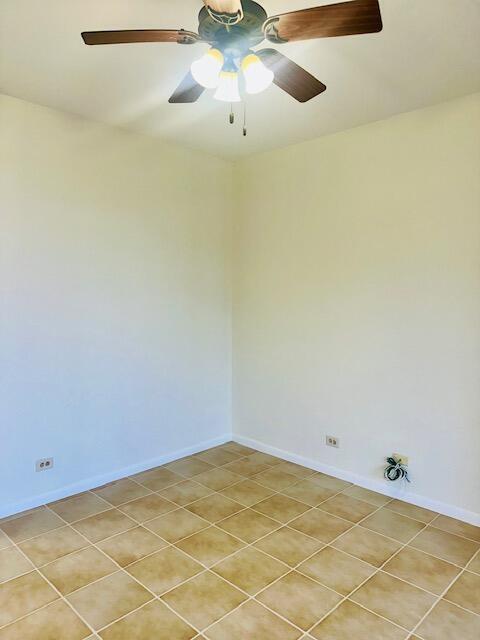 Building Photo - 7400 Radice Ct