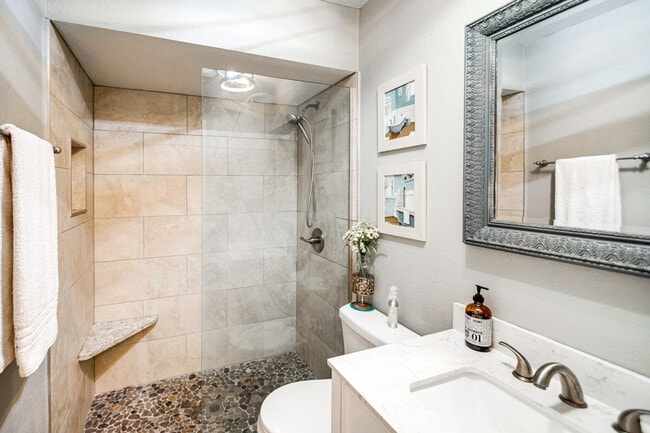 Building Photo - 7199 Blanquilla Ct