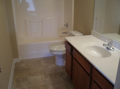 Building Photo - 2315 Harvest Ridge Cir NE