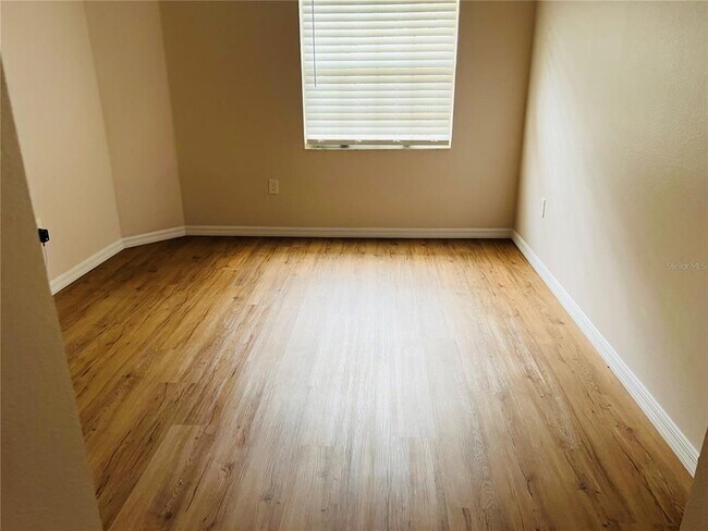 Building Photo - 5440 Rosewall Cir