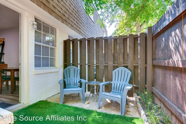 Building Photo - Rent a Community..Prime Location