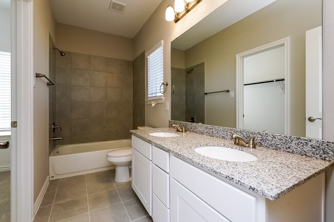 Floorplan - The Residences at Rayzor Ranch