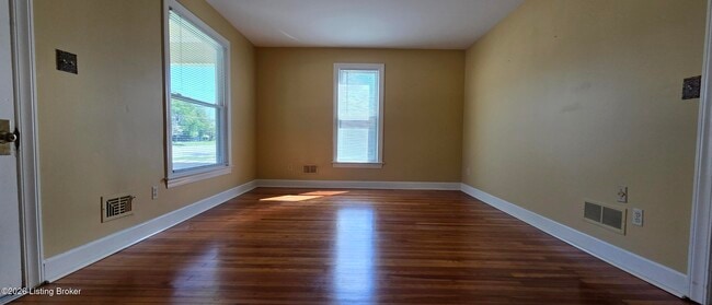 Building Photo - 3814 Taylorsville Rd