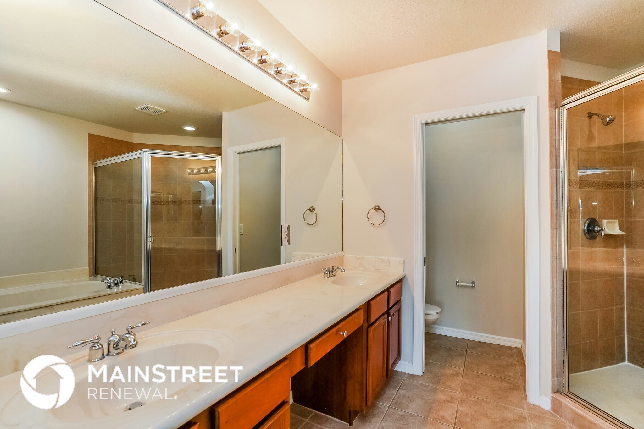 Building Photo - 17570 Cherry Ridge Ln