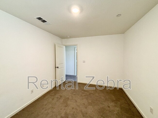 Building Photo - 277 Shafer Ave