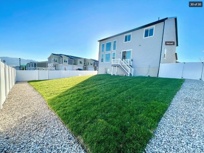 Building Photo - 2162 N Cloverleaf Wy