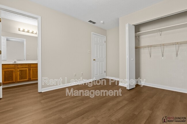 Building Photo - 116 Pleasant Ridge Way