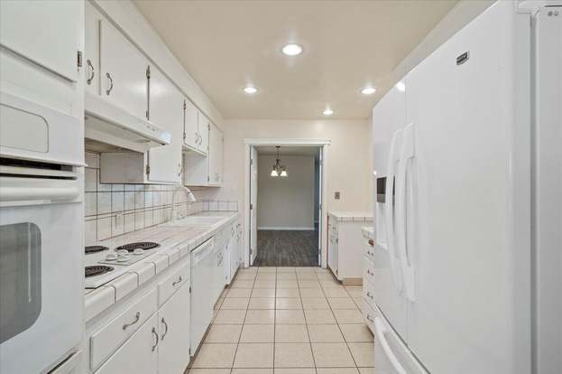 Building Photo - 1107 4th St