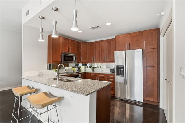 Building Photo - 2608 Museum Way