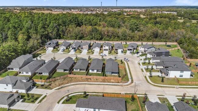 Building Photo - 335 Willow Sage Ct