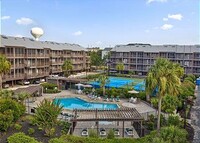 Building Photo - Winter Rental - North Myrtle Beach - Walk...