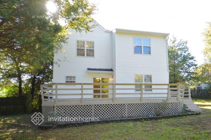 Building Photo - 2817 Buggy Whip Ct