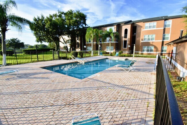 Building Photo - 2/2 Fully Furnished Condo in Orlando