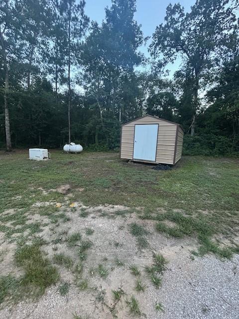 Building Photo - 10754 Lake Shore Dr