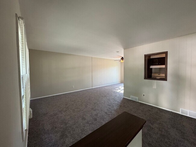 Building Photo - 6451 N 73rd St