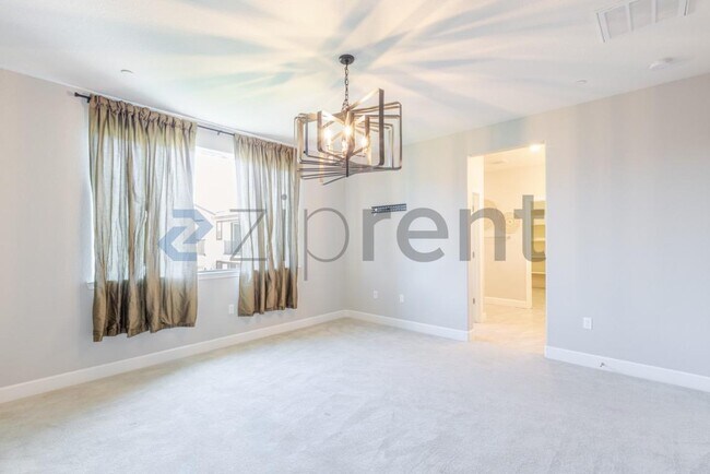 Building Photo - 5824 Highport Dr