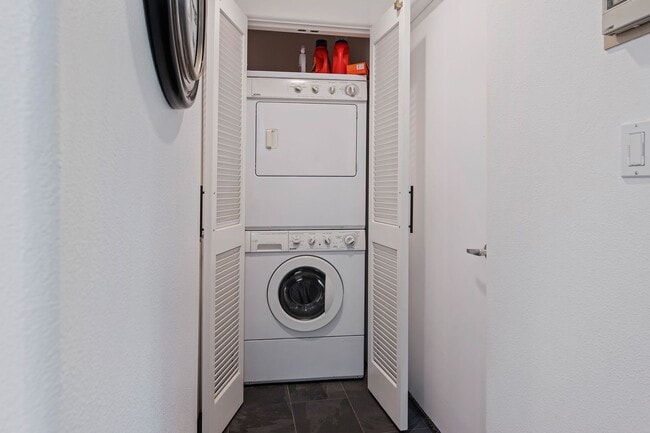 Building Photo - Top-Floor El Escorial Villa | West-Facing ...