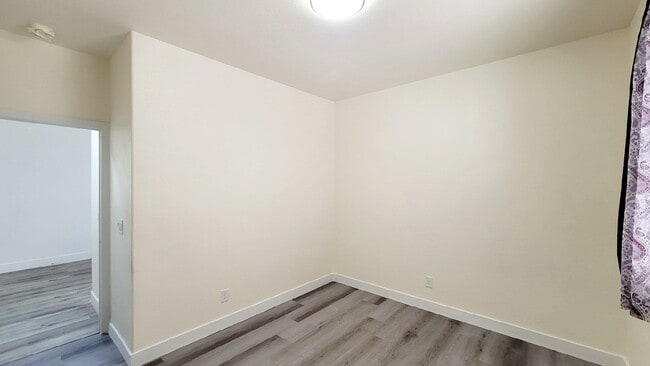 Building Photo - 8518 Genesee Ct
