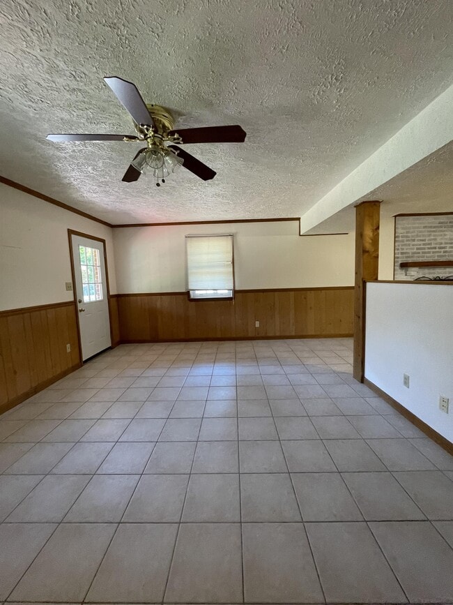 Building Photo - 1884 Prophet Rd