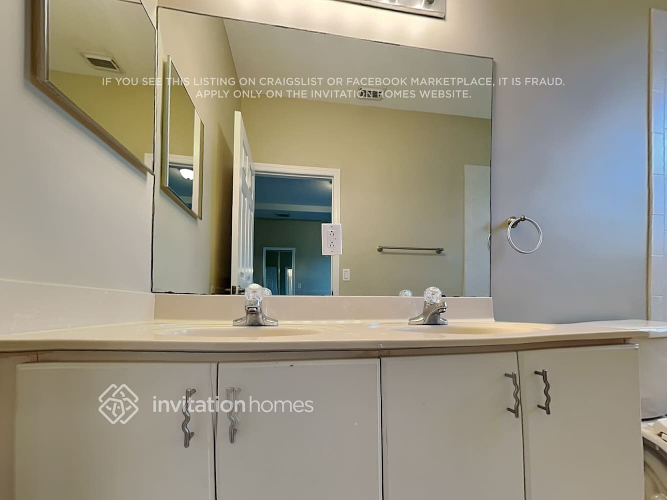 Building Photo - 15349 SW 119th Ln