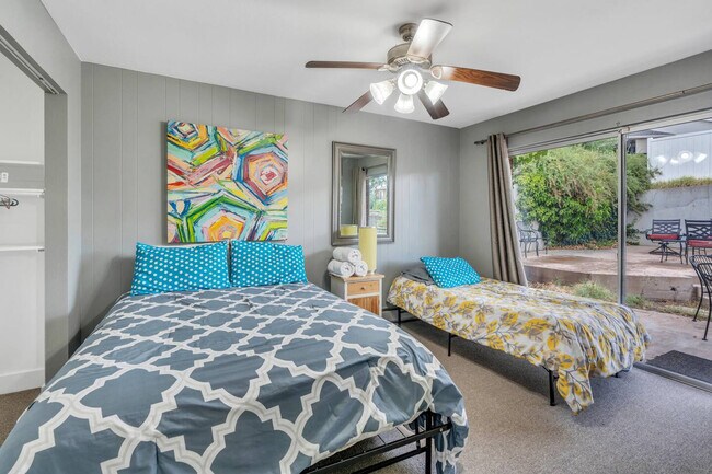 Building Photo - 665 Columbus St E