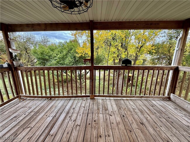 Building Photo - 1206 Foster Ave