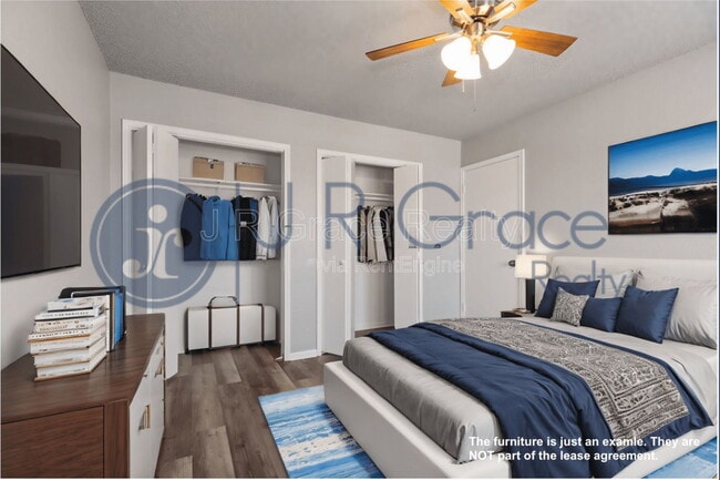 Building Photo - 1304 Chapel Creek Rd