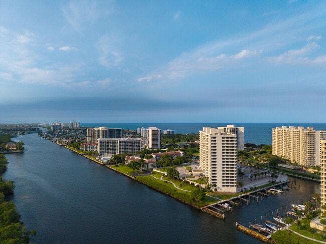Building Photo - 4201 N Ocean Blvd