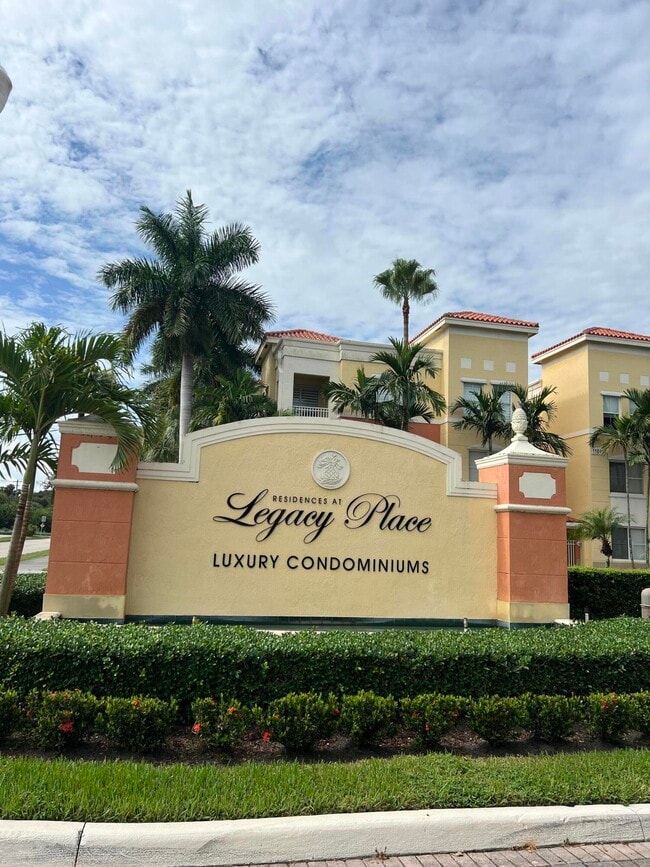 Building Photo - 11016 Legacy Dr