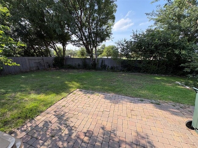 Building Photo - 7006 Rambollet Terrace