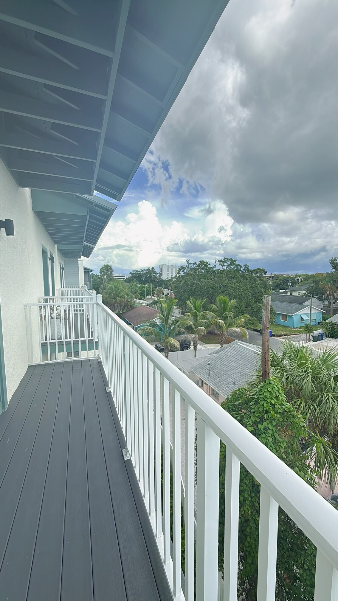 Building Photo - 946 Highland Ave