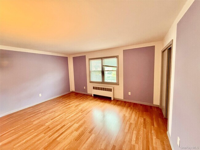 Building Photo - 516 McLean Ave