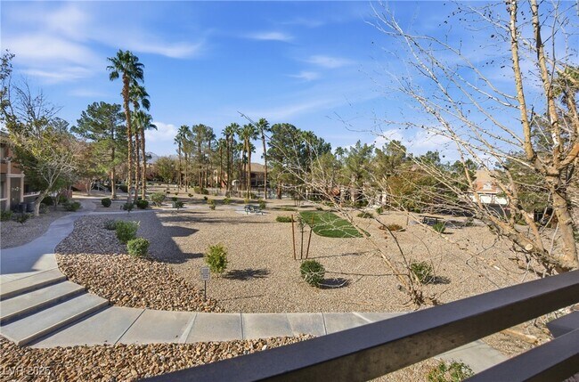 Building Photo - 1501 Truett St