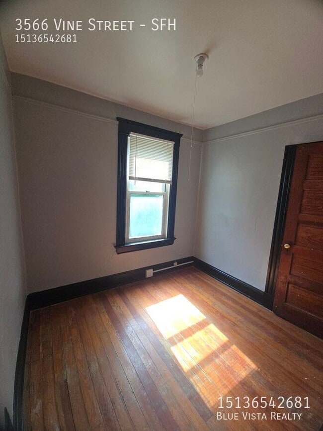 Building Photo - 3566 Vine St