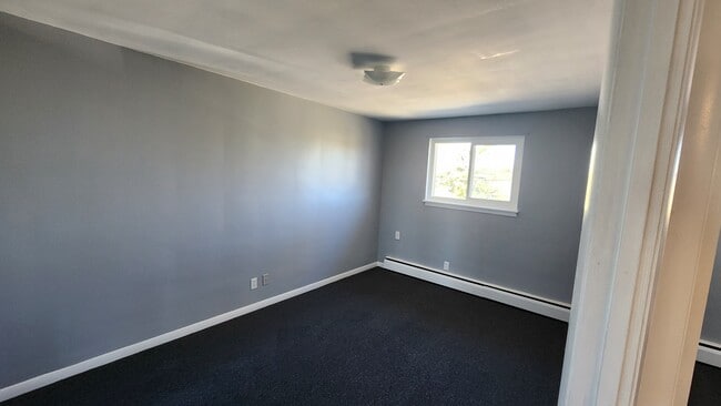 Bedroom 2 - 76 Mallory Rd