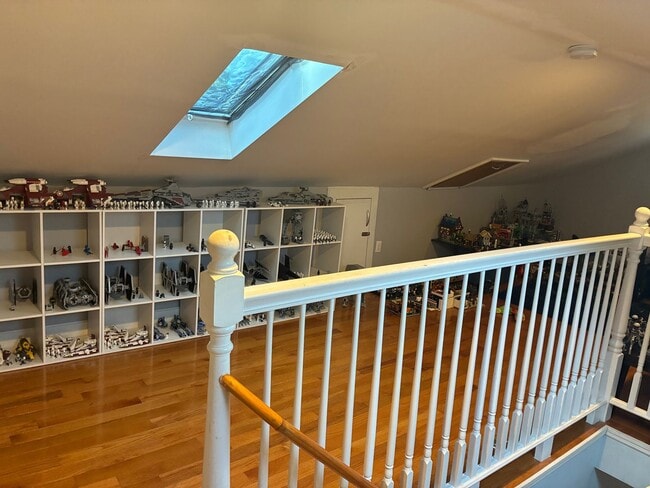 Building Photo - SPACIOUS LAWRENCEVILLE 3 BED 2.5 BATH! PER...