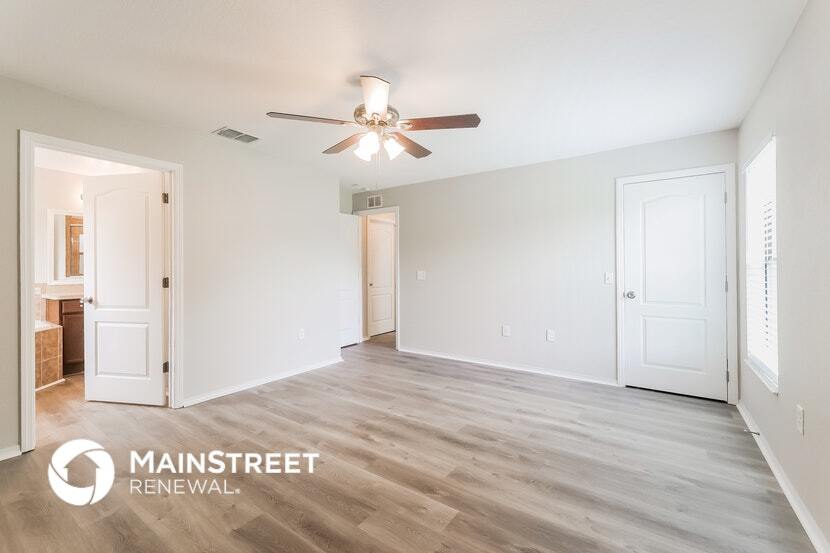 Building Photo - 501 Willet Cir