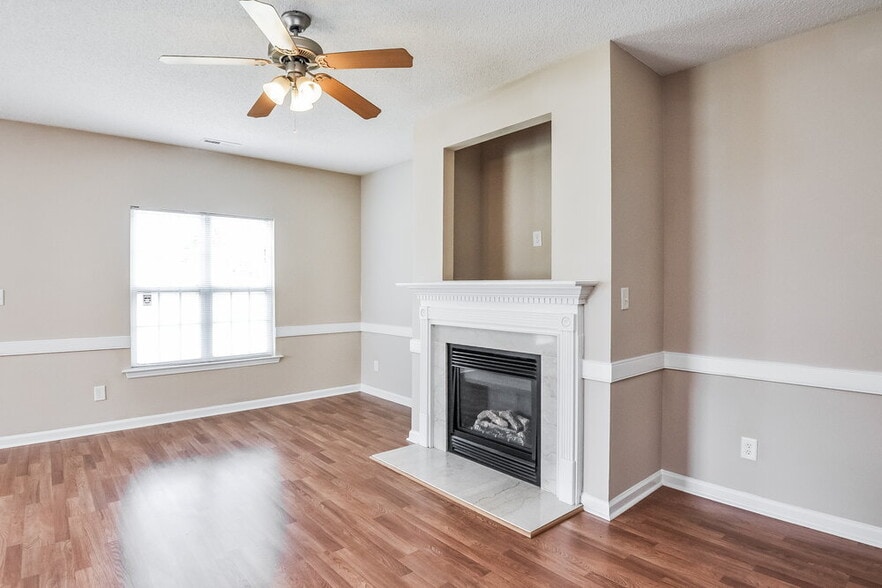 Building Photo - 7004 Paint Rock Ln