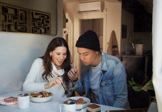 Building Photo - Signal Hill Studios