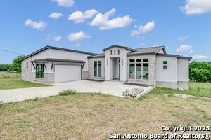 Building Photo - 6846 Spring Branch Rd