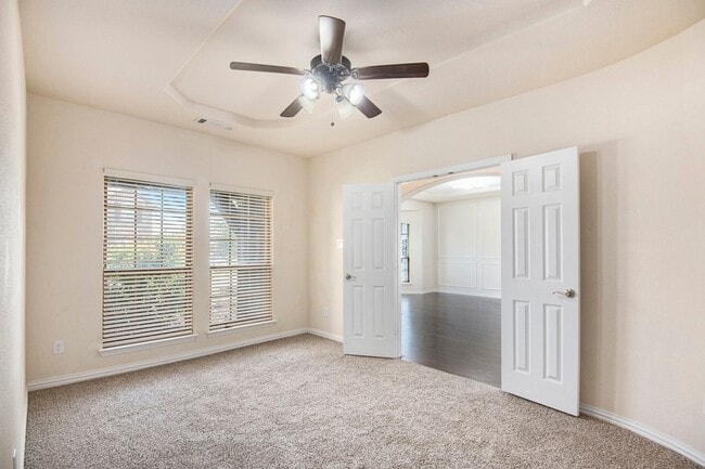 Building Photo - 9801 Yellow Cup Dr