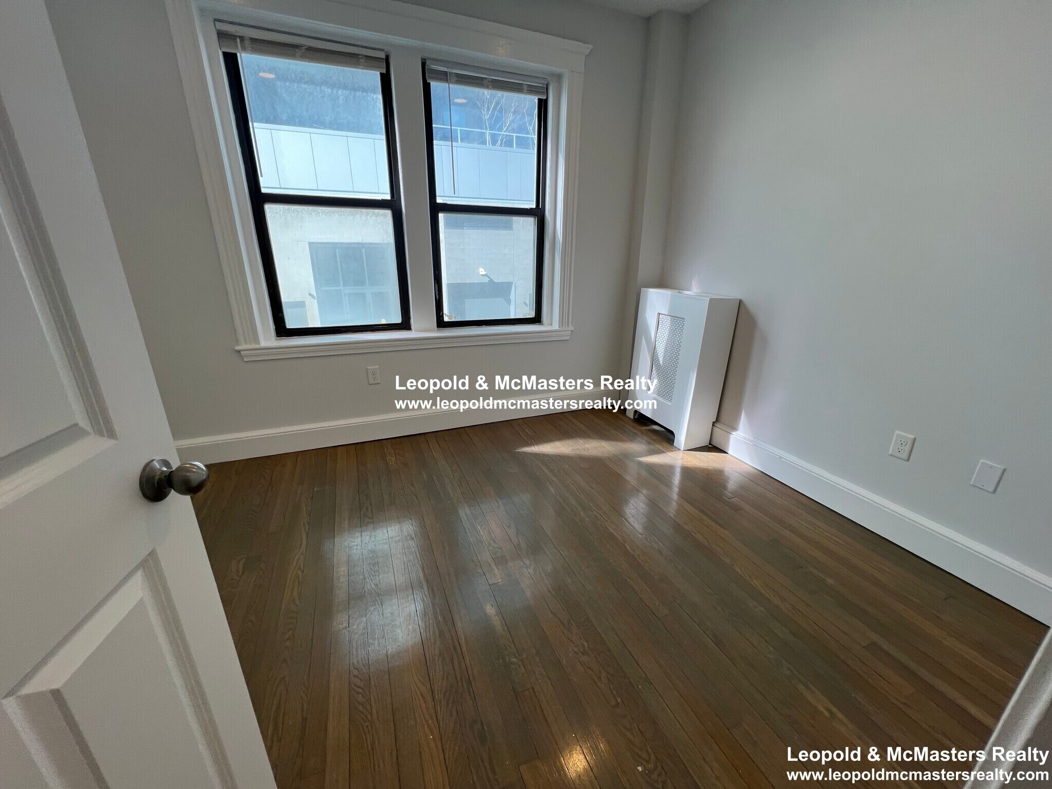 Building Photo - 100 Peterborough St