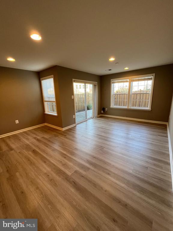 Building Photo - 42253 Dean Chapel Square