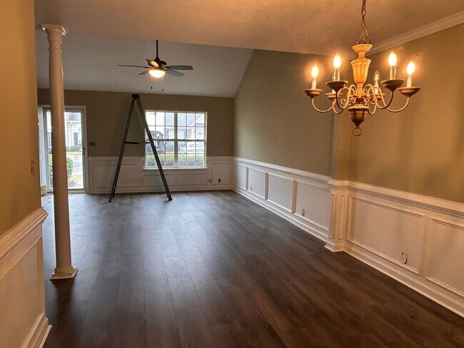 Building Photo - Bay Hill Townhomes in Evans